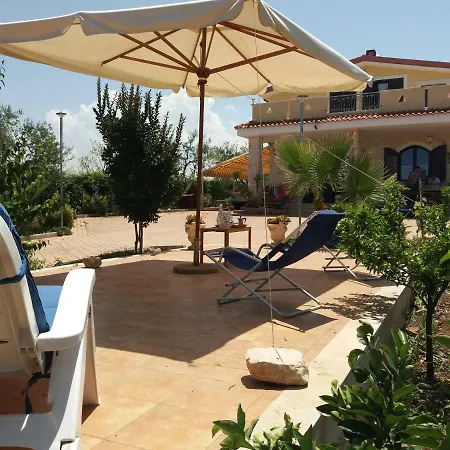 Calendula Villa *